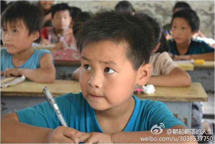 7��2�գ����l(xi��ng)�WԺ ����Ը���x��(w��)֧�̷���(w��)�F�������l(xi��ng)�з���h��(y��ng)�e�(zh��n)�����fС�W�M��֧�̻�����D�����꼉�W�����������n�����J�� �v��꠆T�f�����ܵ����ӂ���֪�R���J���c���������峺���p������¶������