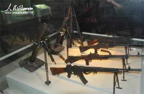 һ���Ŏ�����^��(n��i)չ���İ�·܊�U�@����܊�b���������ڷ� �z��