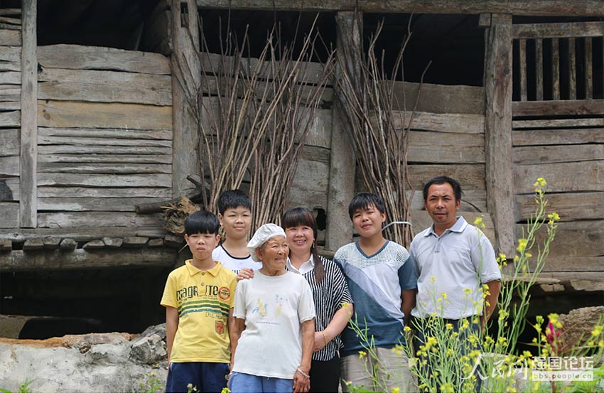 �Ĵ��r(n��ng)�I(y��)��W(xu��)��İ�F(tu��n)�(du��)���l(xi��ng)��������ȫ�Ҹ���4��