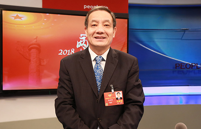 全國政協(xié)常委、湖南省人大常委會副主任楊維剛：創(chuàng)建“數(shù)字政府”賦能數(shù)字經(jīng)濟(jì)發(fā)展